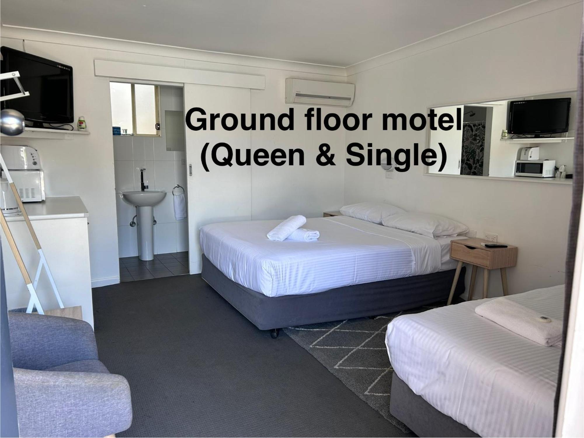 Australian Hotel Motel 야스 외부 사진